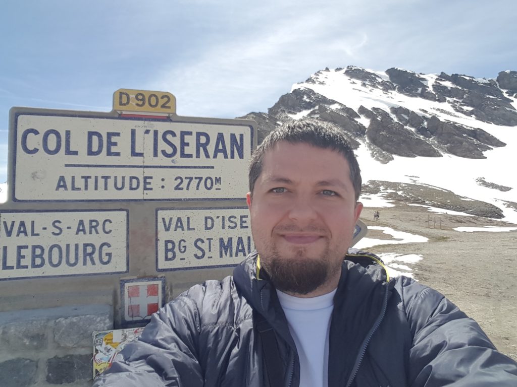 În excursia mea solitară din Franța, Col de L'Iseran, cel mai înalt pas asfaltat din Alpi, 2016